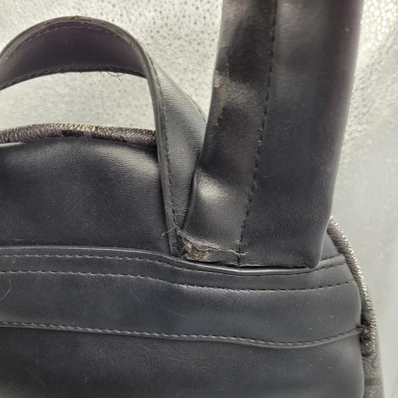 GUESS Purse Bundle - Picture 5 of 16